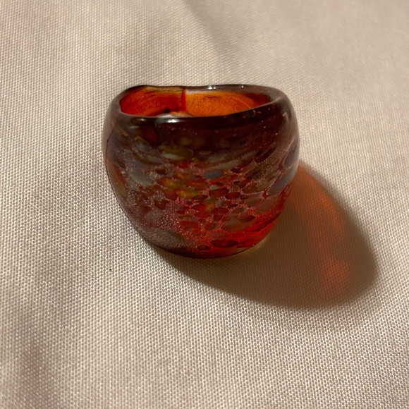 Murano Ring Vintage dome Design Red With Gold Foil Size 7 Costume - Picture 2 of 6